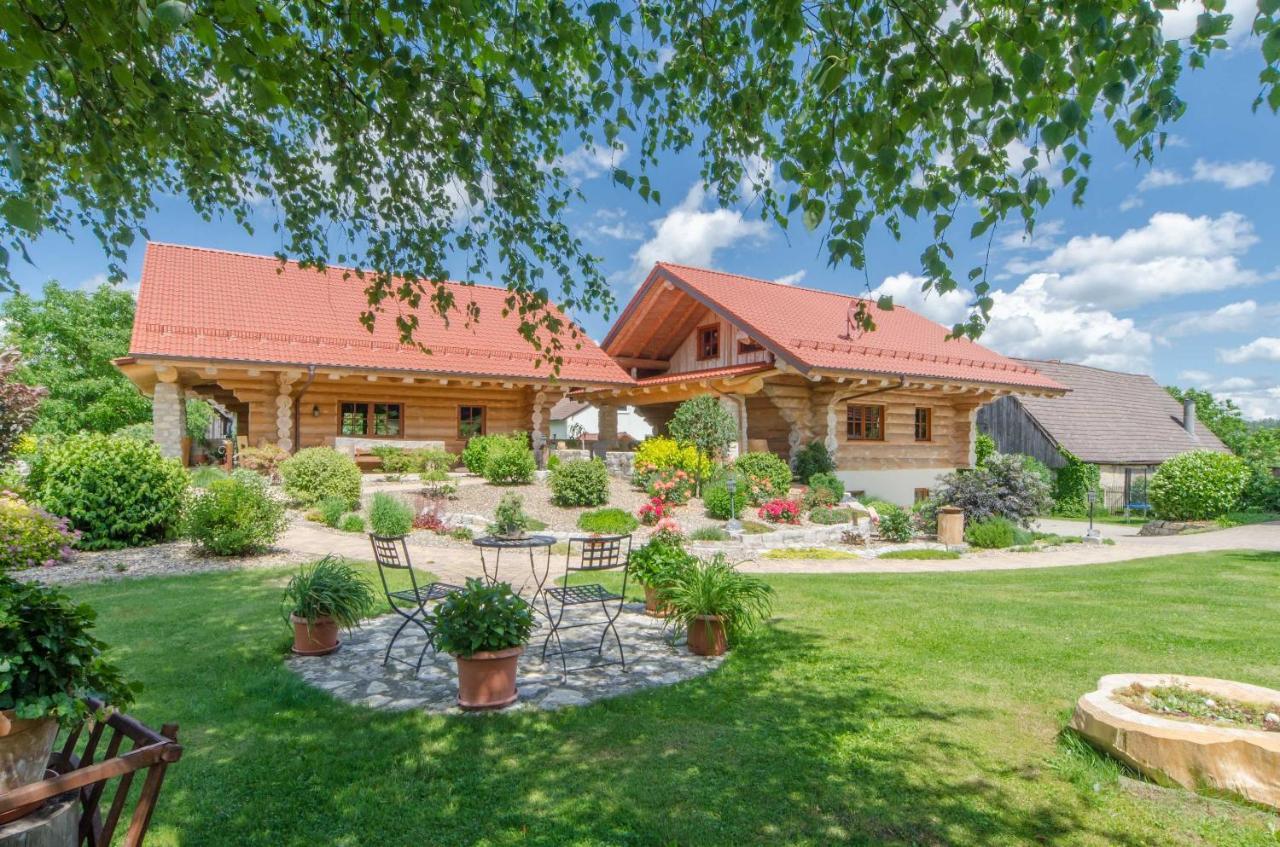 Heumanns Blockhaeuser Am Wald Hotel Потенщайн Екстериор снимка